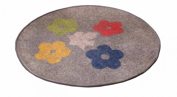 مشخصه بارز فرش نمد بیضی باکیفیت