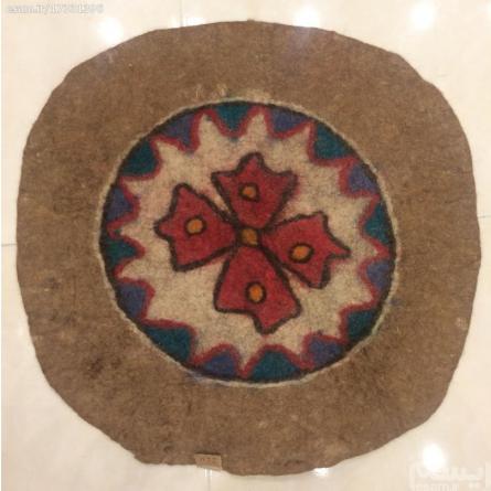 اطلاعات کاربردی درباره نمد عشایری دایره خاکستری