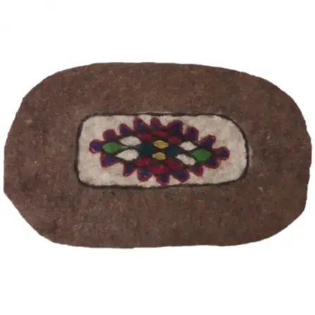 تفاوت نمد فرش برجسته طبیعی و غیر طبیعی