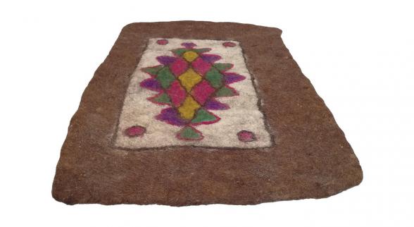 عمده فروشی فرش نمدی سنتی بزرگ