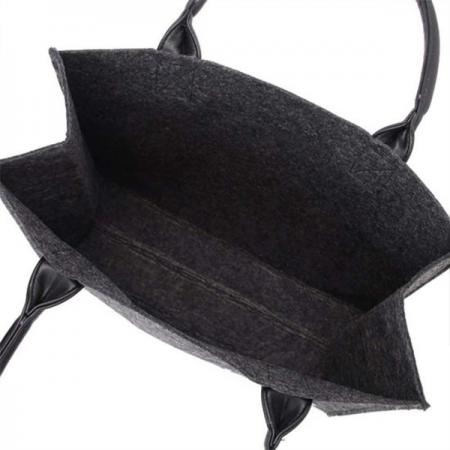 راهنمای انتخاب کیف نمدی مشکی زیپ دار