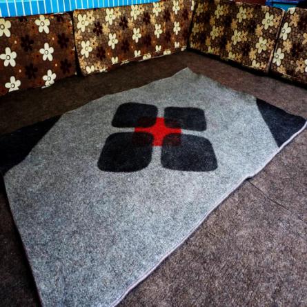 شرکت عرضه فرش نمدی کوچک صادراتی