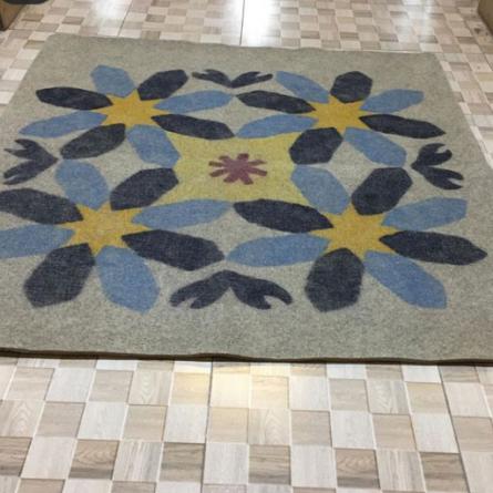 توزیع کننده فرش نمدی پشمی عمده