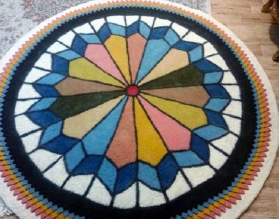 چرا فرش نمدی بسیار مشهور شده است؟