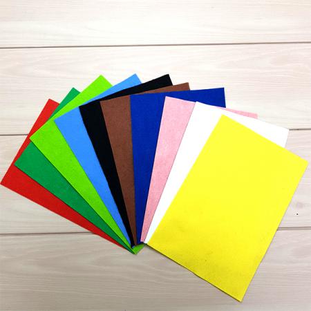 توضیح کلی درباره نمد بافی سوزنی