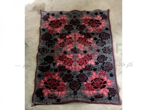 بررسی مزایای پتو نمدی طرح دار گل