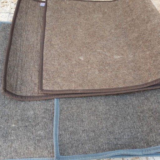 عرضه تشک نمدی طبی