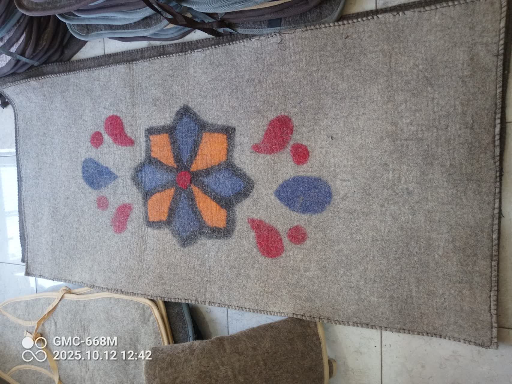 نمد طوسی ۱ در ۲